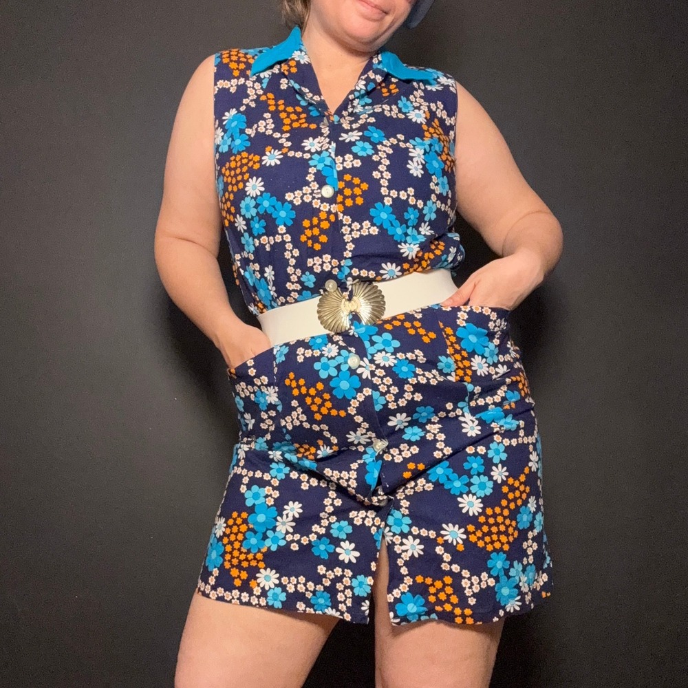 True Vintage 70s Floral Whimsical Dress Cotton Blue Psychedelic Sz M Rainbow‎ - Picture 2 of 10